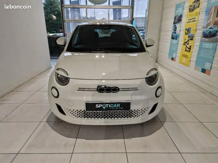 Fiat 500 2023 photo 2