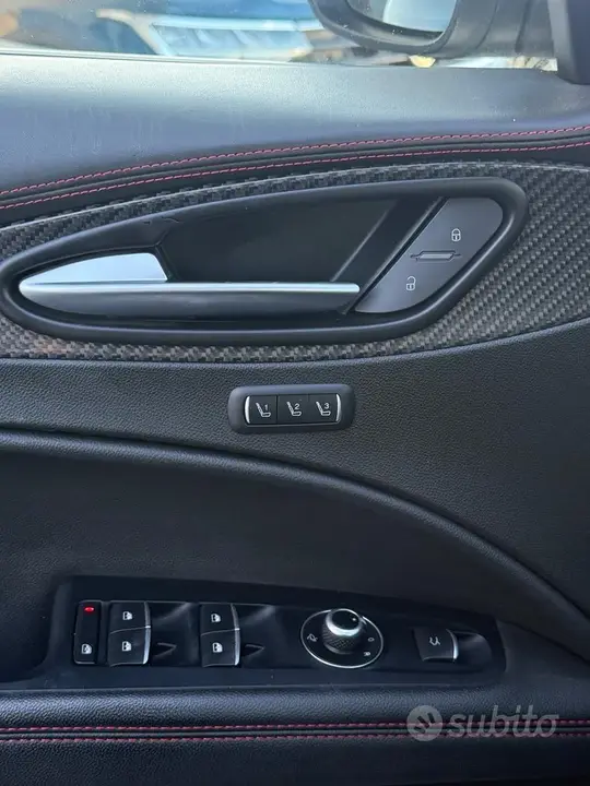 Alfa Romeo Stelvio 2021 photo 4