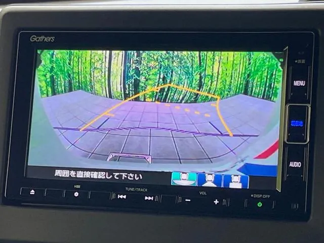 Honda N-Box 2022 photo 4