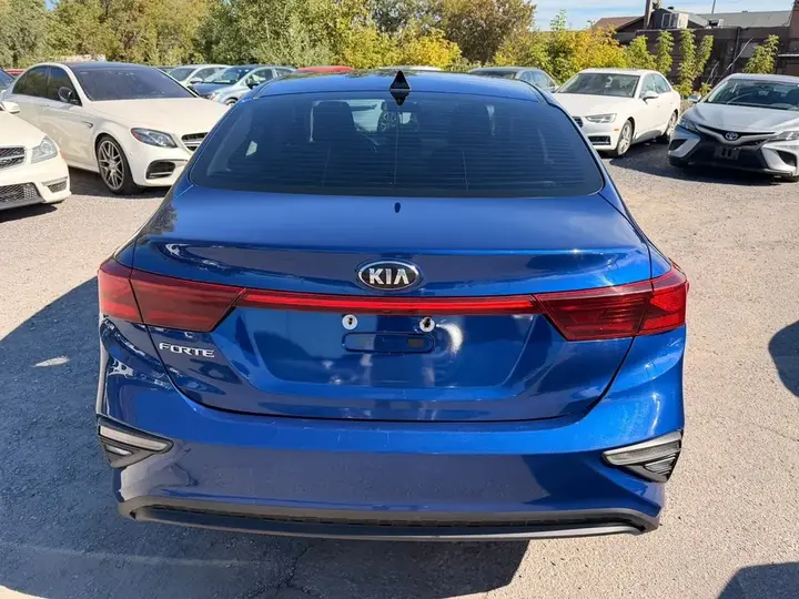 Kia Forte 2021 photo 5