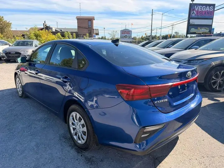 Kia Forte 2021 photo 4