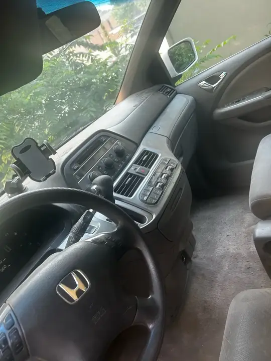 Honda Odyssey 2009 photo 5