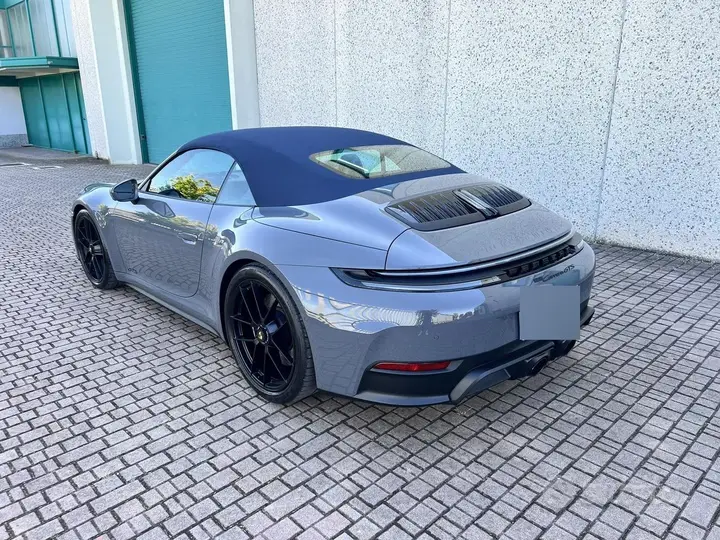Porsche 911 2025 photo 3