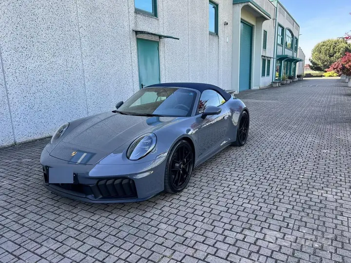 Porsche 911