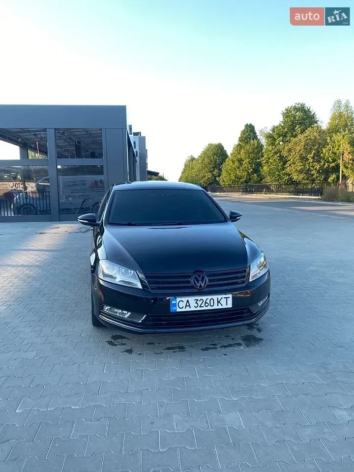 Volkswagen Passat 2010 photo 5