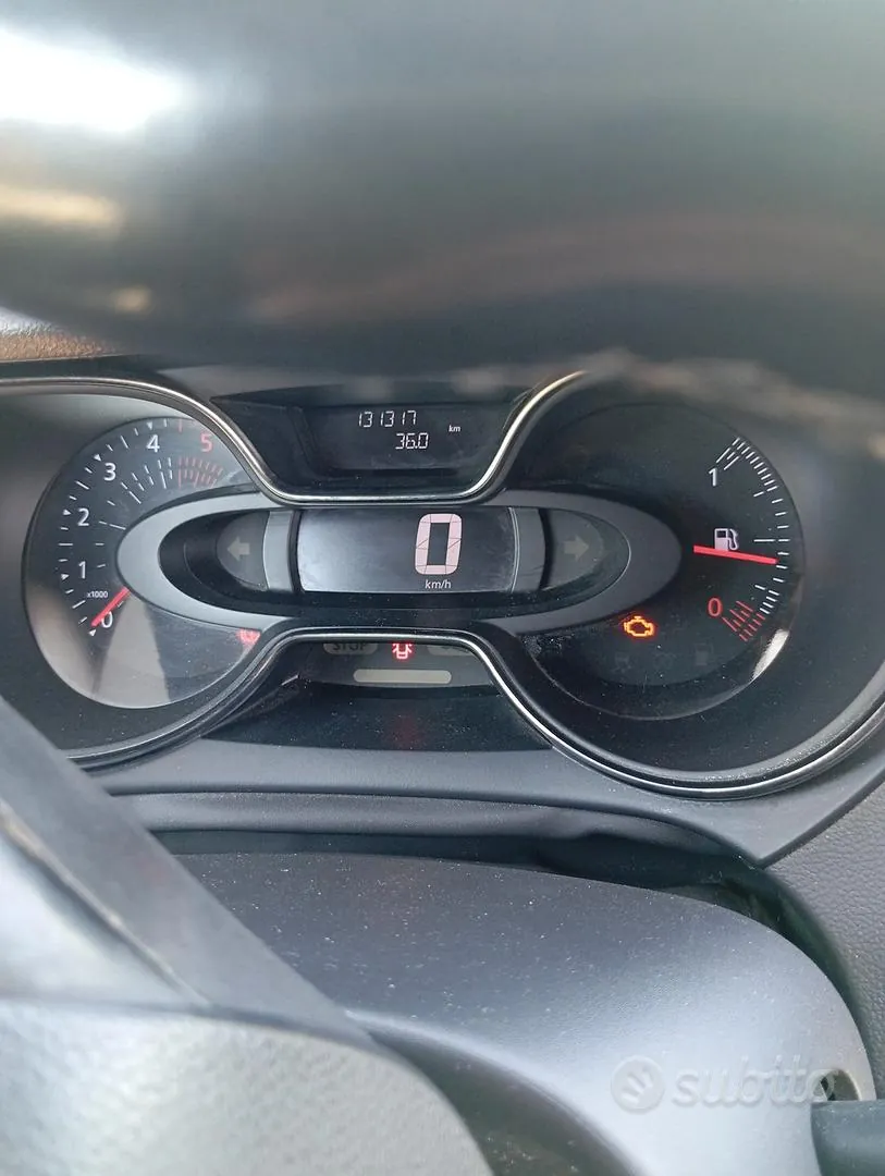 Renault Captur 2018 photo 3