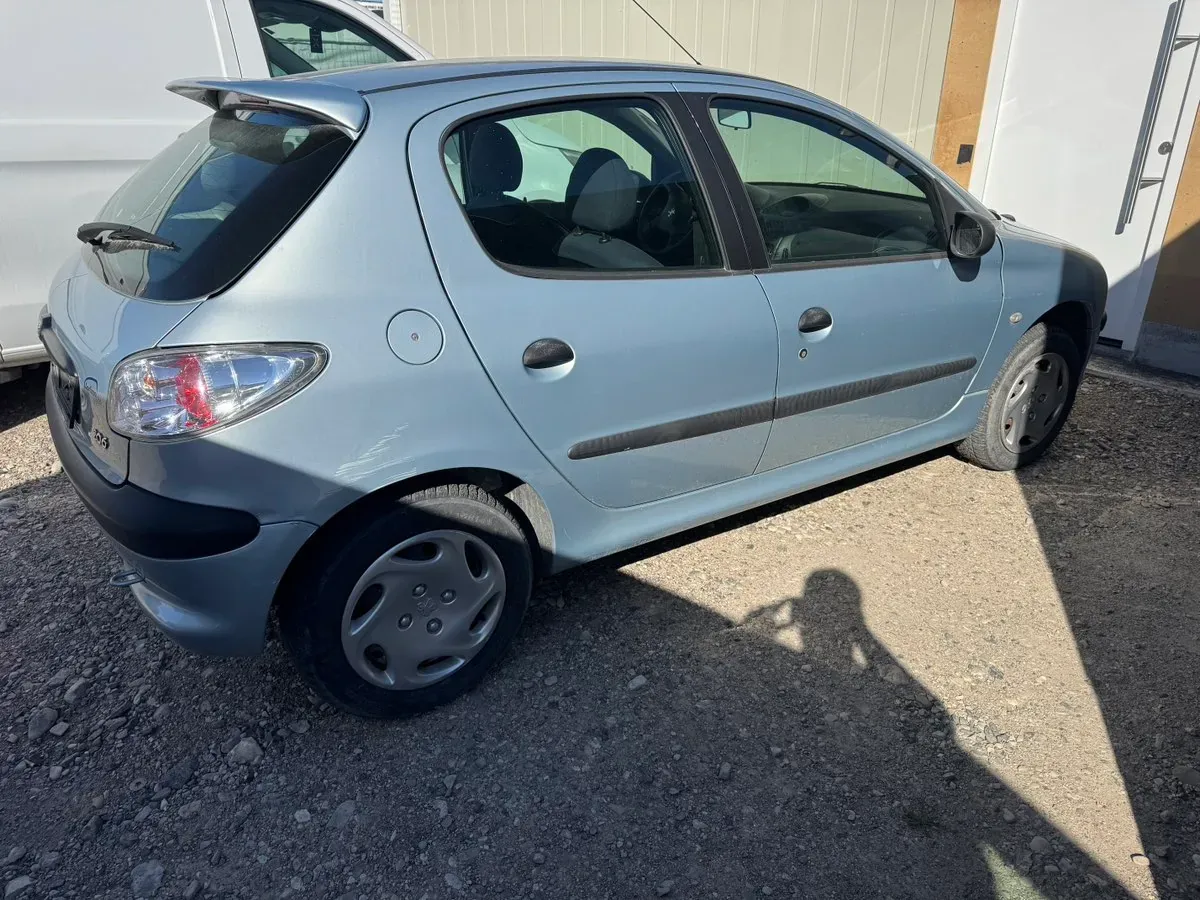 Peugeot 206