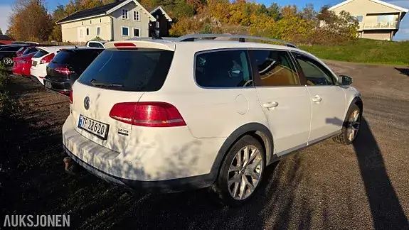 Volkswagen Passat 2014 photo 5