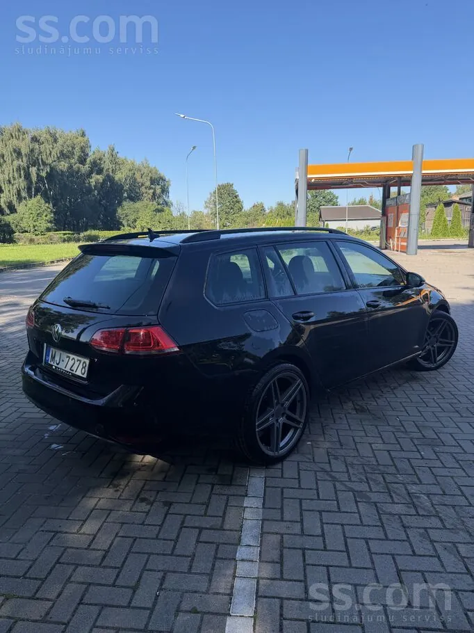 Volkswagen Golf 2016 photo 2