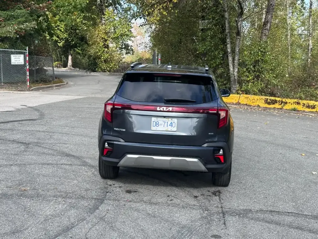 Kia Seltos 2024 photo 3