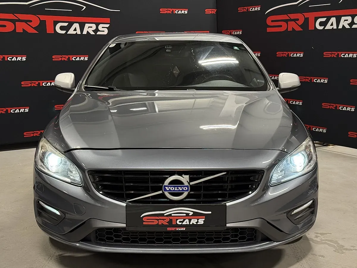 Volvo V60 2018 photo 2
