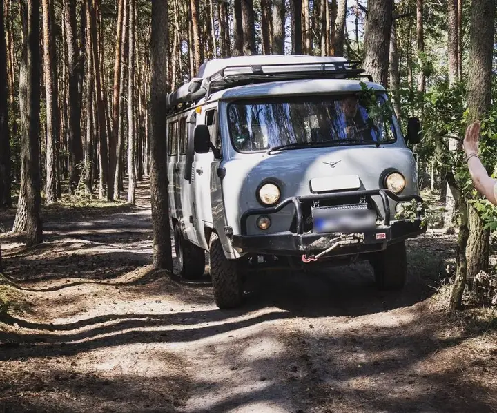 UAZ 452