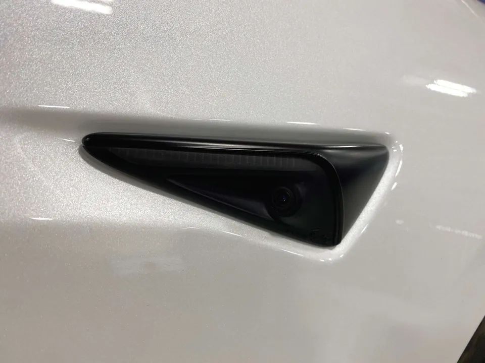 Tesla Model 3 2022 photo 4