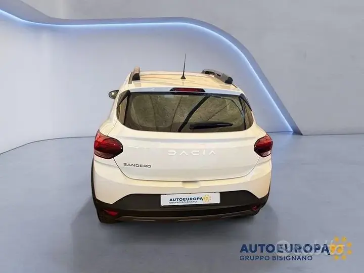 Dacia Sandero Stepway 2023 photo 3