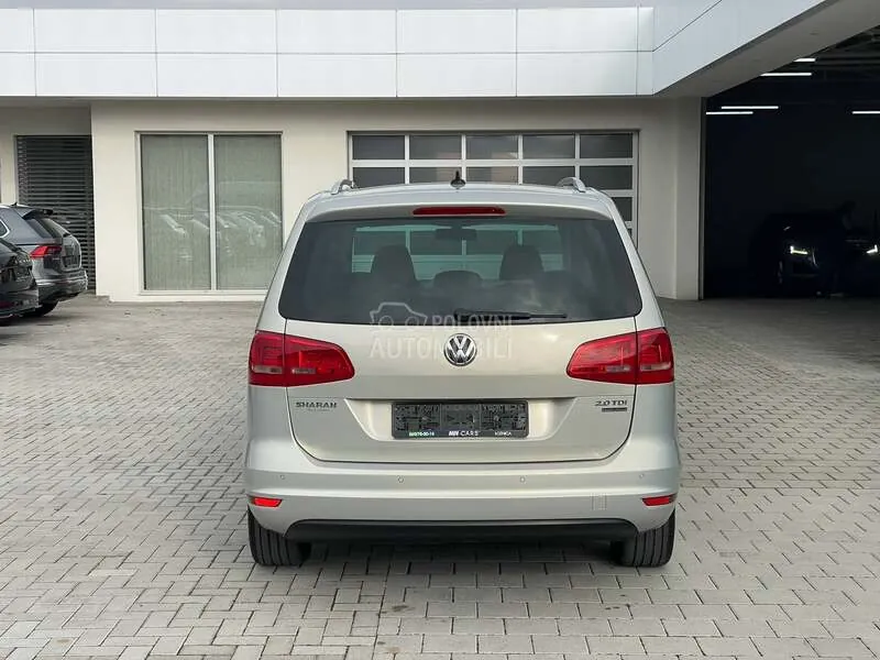 Volkswagen Sharan 2011 photo 4