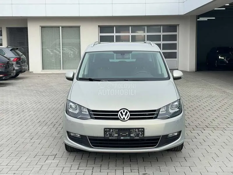 Volkswagen Sharan 2011 photo 2