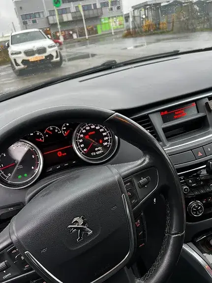 Peugeot 508 2011 photo 2