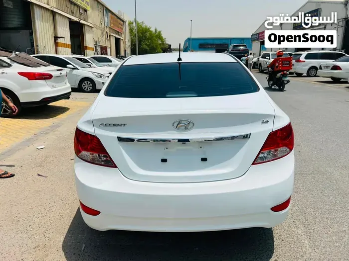 Hyundai Accent 2019 photo 5