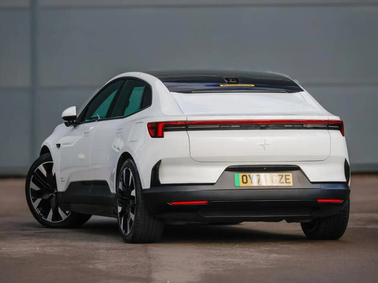 Polestar Polestar 4 2024 photo 2