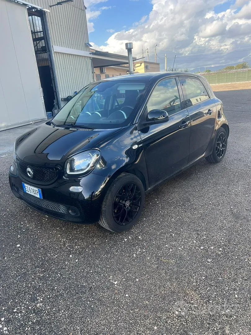 Smart Forfour 2015 photo 3