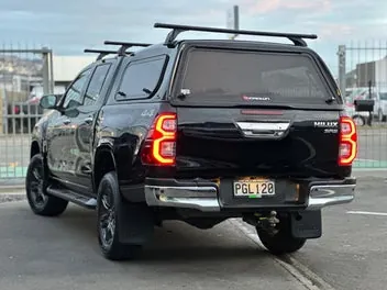 Toyota Hilux 2022 photo 5