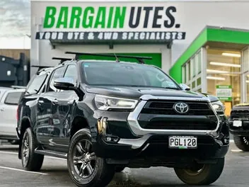 Toyota Hilux 2022 photo 3