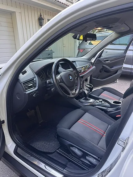 BMW X1 2014 photo 4