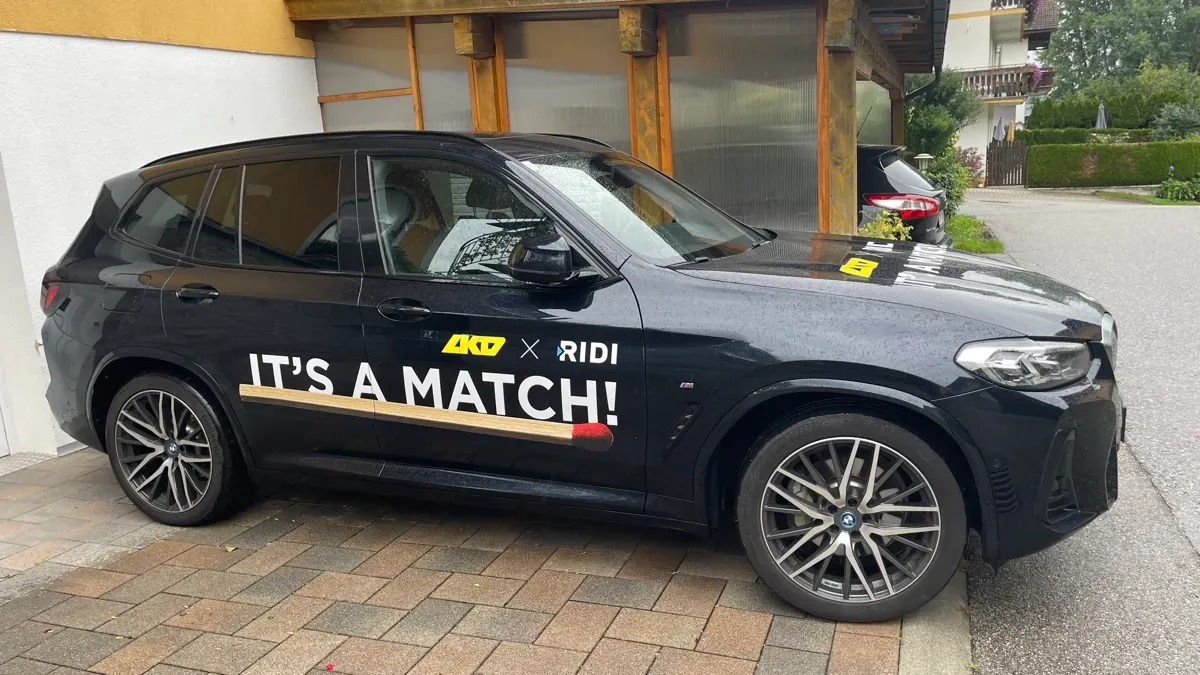 BMW Ix3 2022 photo 2
