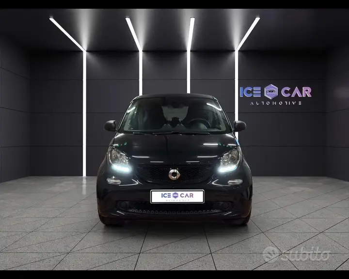 Smart Fortwo 2019 photo 2