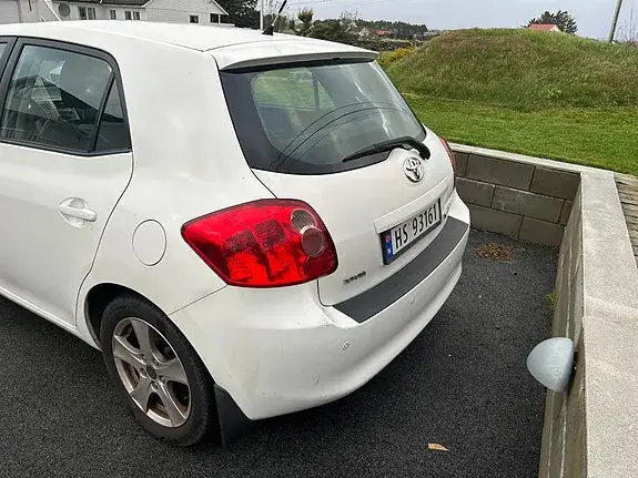 Toyota Auris 2007 photo 3