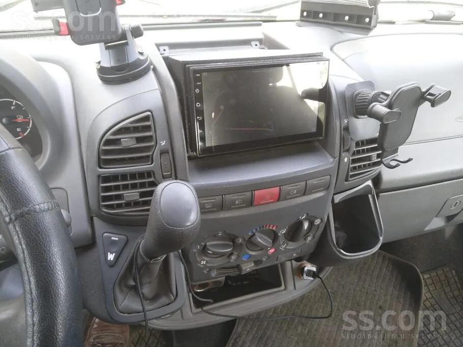 Peugeot Boxer 2004 photo 4