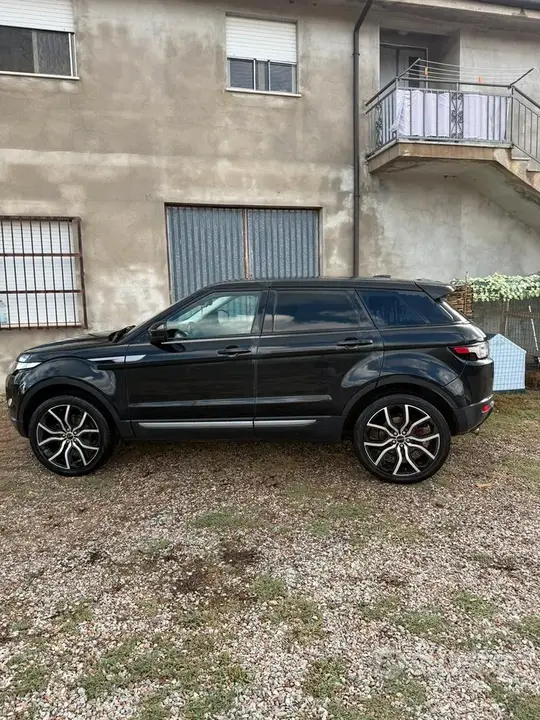 Land Rover Range Rover Evoque 2019 photo 3
