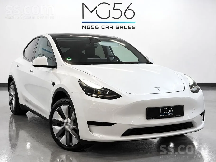 Tesla Model Y 2023 photo 2