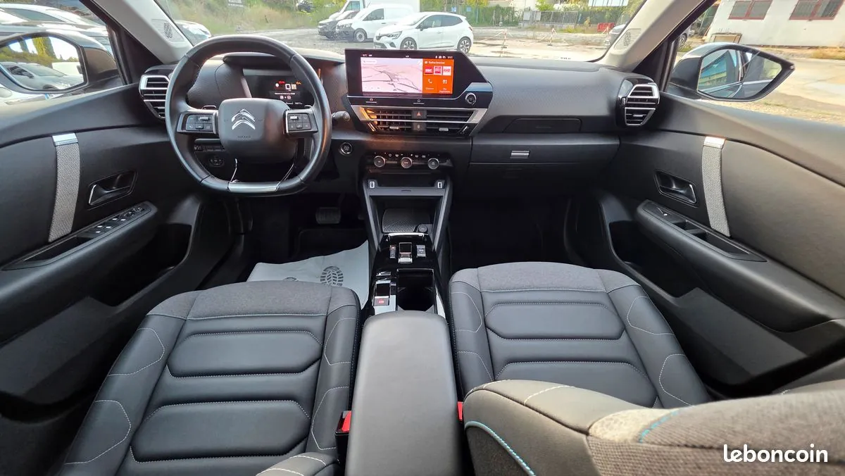 Citroen C4 2024 photo 4