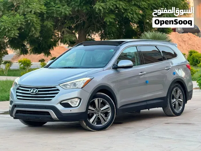 Hyundai Santa Fe 2015 photo 2