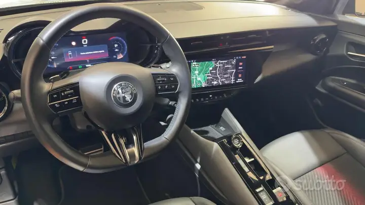 Alfa Romeo Junior 2026 photo 4