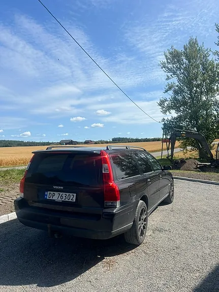 Volvo V70 2005 photo 2
