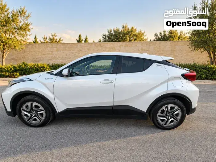 Toyota C-Hr 2022 photo 4