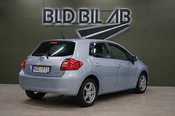 Toyota Auris 2008 photo 4