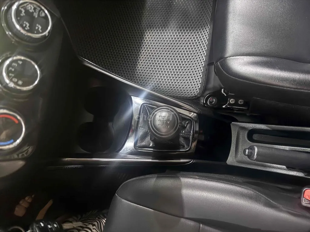 Toyota Vios 2024 photo 5