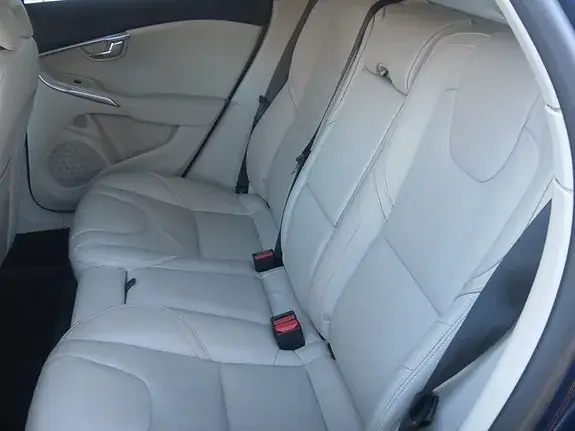 Volvo V40 2015 photo 4