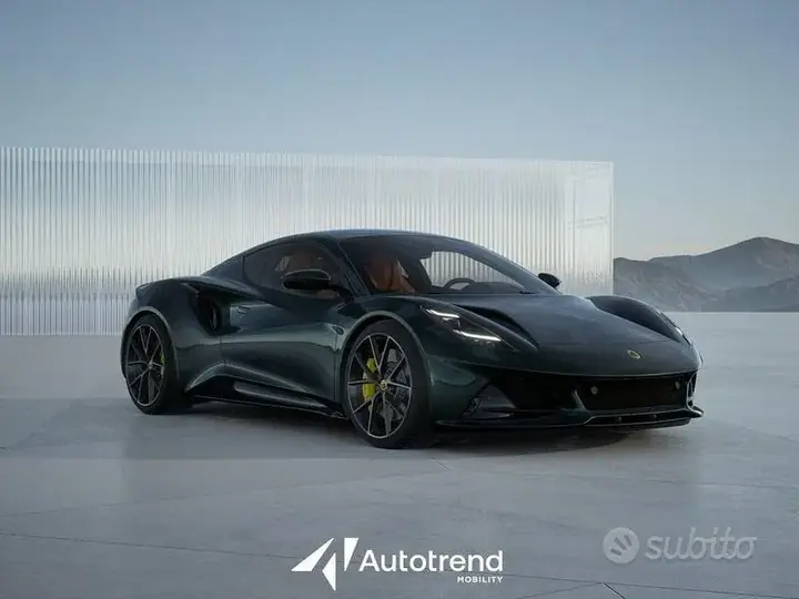 Lotus Emira 2026 photo 2