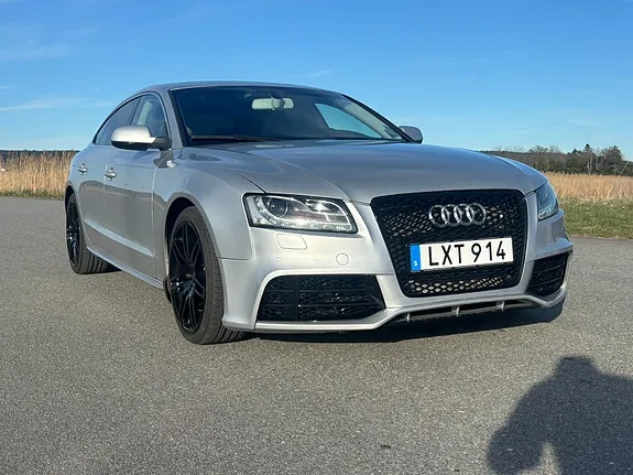 Audi A5 2010 photo 2