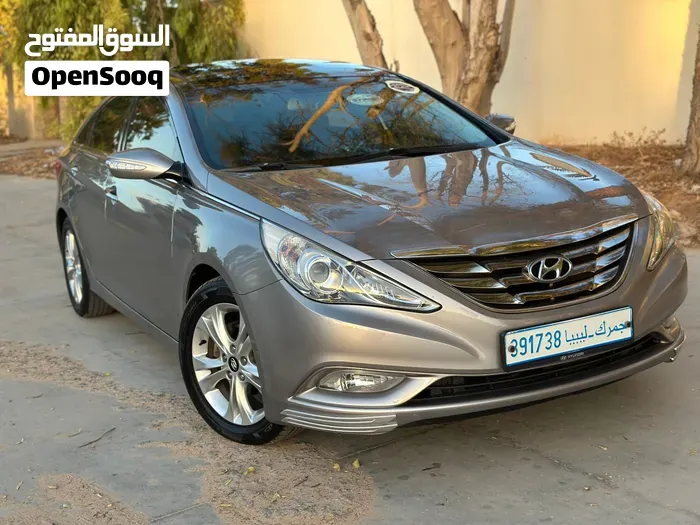 Hyundai Sonata 2012 photo 4