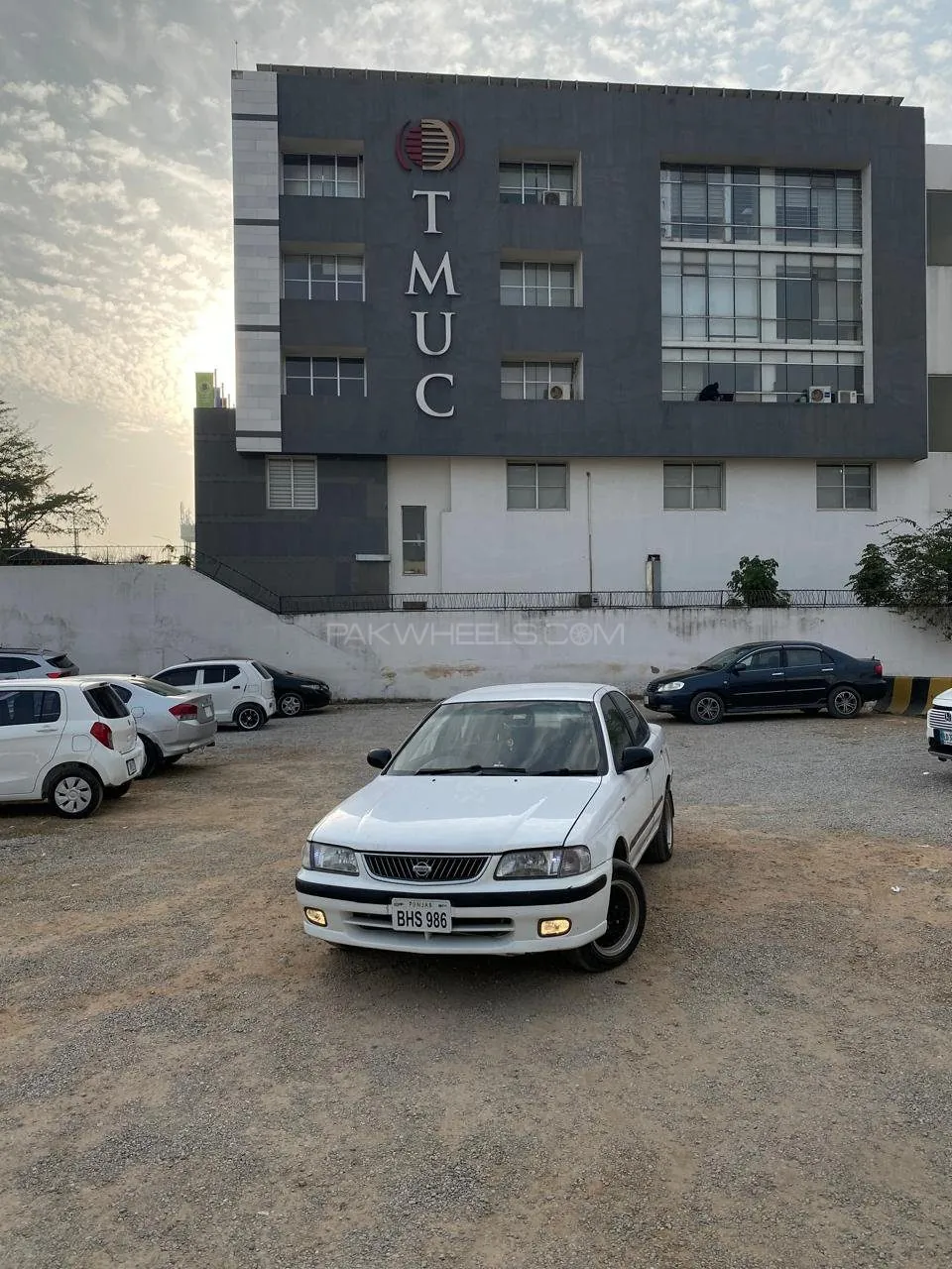 Nissan Sunny
