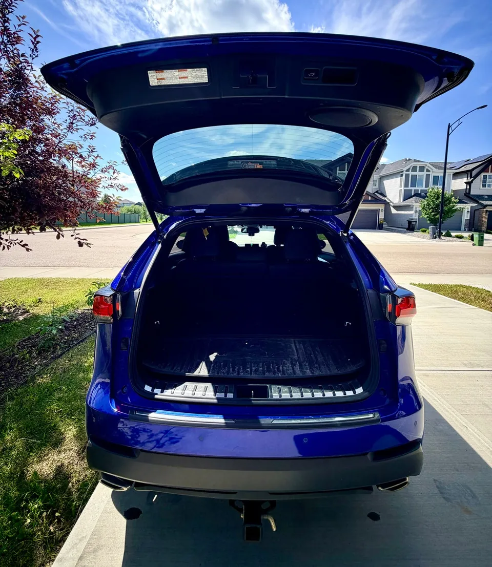 Lexus Nx 200T 2017 photo 3