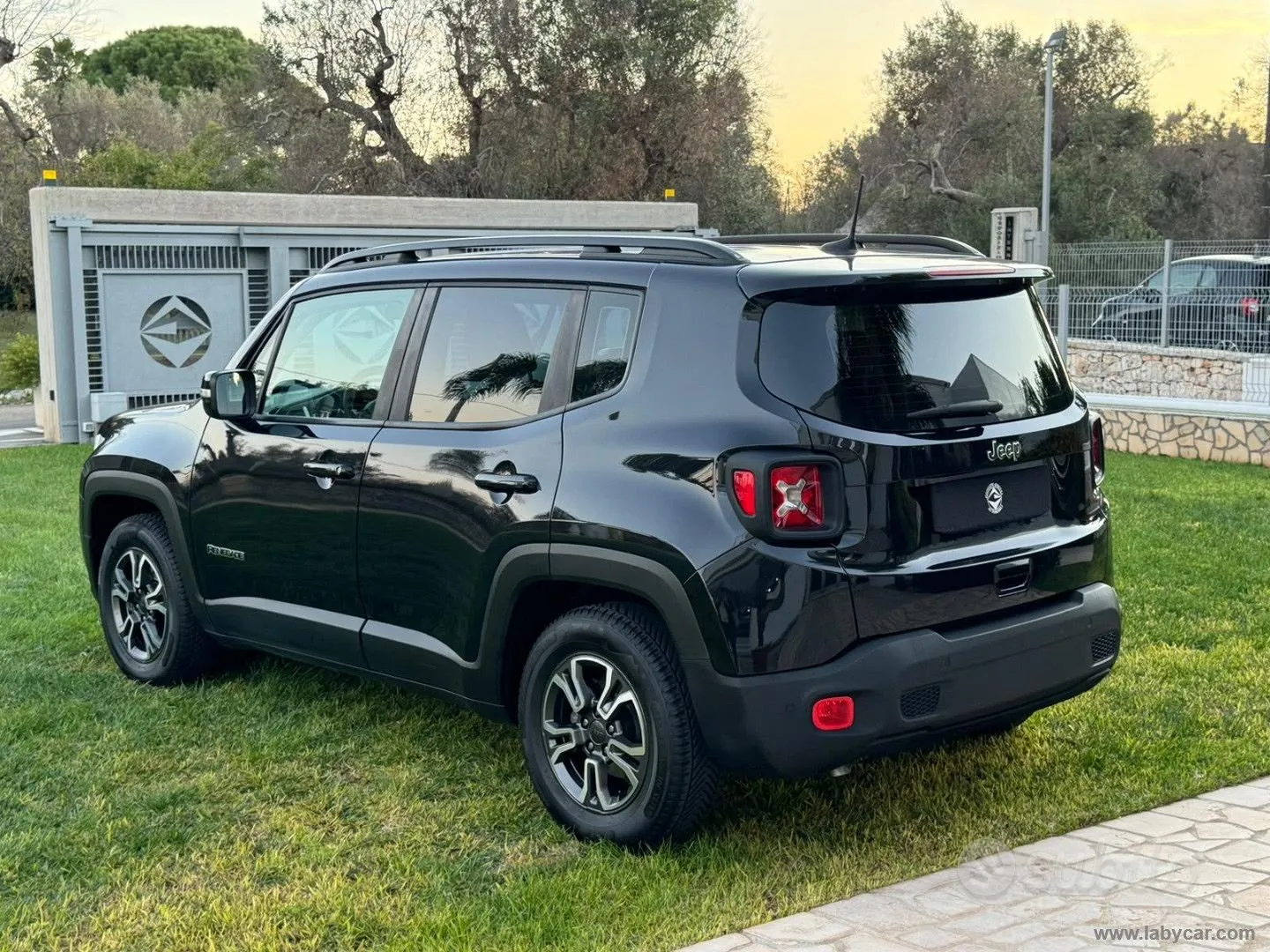Jeep Renegade 2018 photo 5