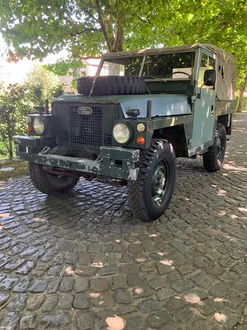 Land Rover Series 3