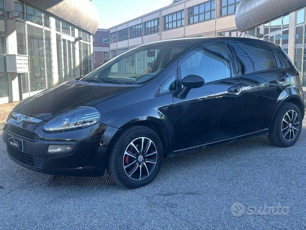 Fiat Punto Evo 2010 photo 3