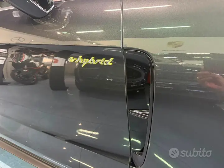Porsche Panamera 2018 photo 5